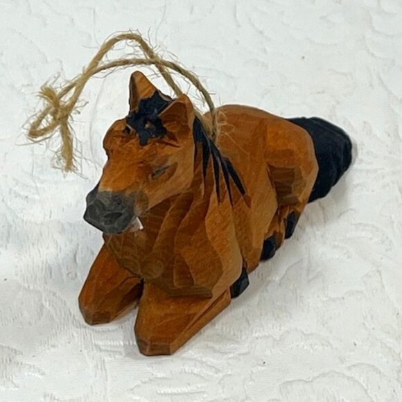 Hand Carved Sitting Wooden Horse Ornament 3"x2" - Picture 4 of 11